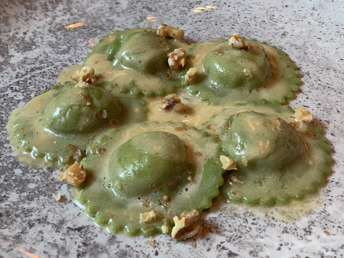VilladiGeggiano's tweet photo. Our chefs have finally revealed the new Winter à la Carte Menu! Take a sneak peak 😋

#villadigeggiano #seasonal #ingredients #topchef #toplondonrestaurants #lovefood #foodporn #foodie #healthyeating #januarymenu https://t.co/F0MU3fDhfe