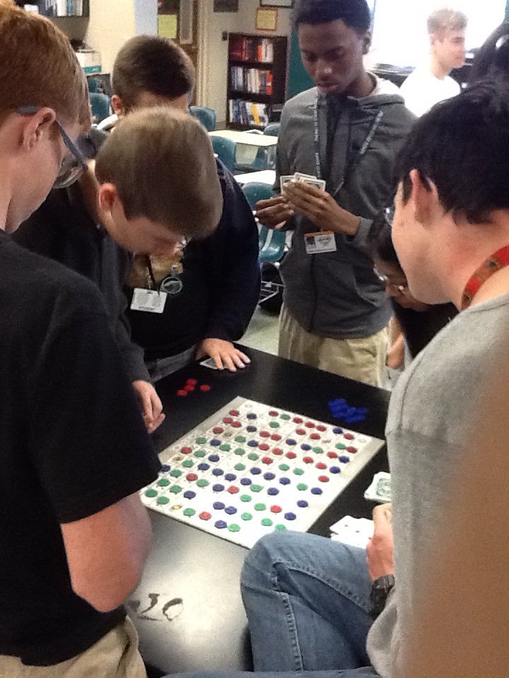 NextGreatThingx's tweet photo. Period3 #AICEThinking seriously competitive in their strategy and problem solving skills #FridayGameDay https://t.co/UIK2tVNwCE