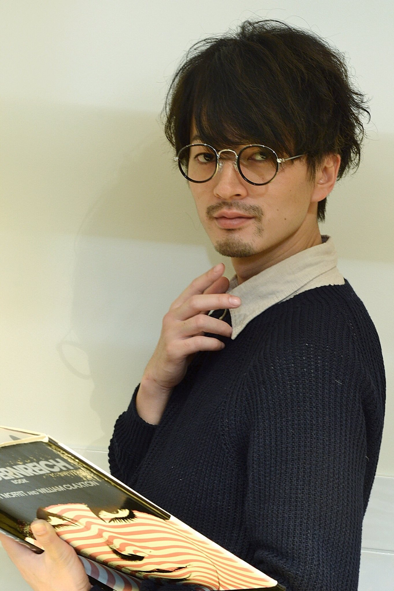 稲松悠太 読書男子の眼鏡男子 読書男子 眼鏡男子 Photo Style Ribmagg 稲松悠太 読書男子の眼鏡男子 読書男子 眼鏡男子 Photo Style Ribmagg