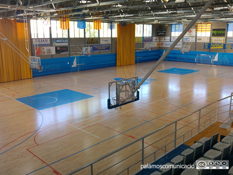 BookingSportsFa's tweet photo. Consejo 3: Para aumentar  ingresos de las instalaciones deportivas: Haz sentir a tus clientes como deportistas de alto rendimiento, ¿Qué servicios o privilegios puedes añadir para hacerlos sentir así? Ej: Uso exclusivo del espacio, con reserva on-line https://t.co/B0a15gW3qZ https://t.co/s5agU7sdbW