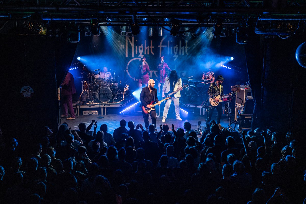 RobeAroundTheUK's tweet photo. Today's #Focussingon Friday moment comes from gifted #LightingDesigner @HaydenBorgars who is a big fan of @Robelighting fixtures and has used them to great effect with @NFO_Official. He used the #LEDBeam150 to amazing effect on their recent tour, nice work! 📷 credit Kameraworks https://t.co/YAqcu0BwCb