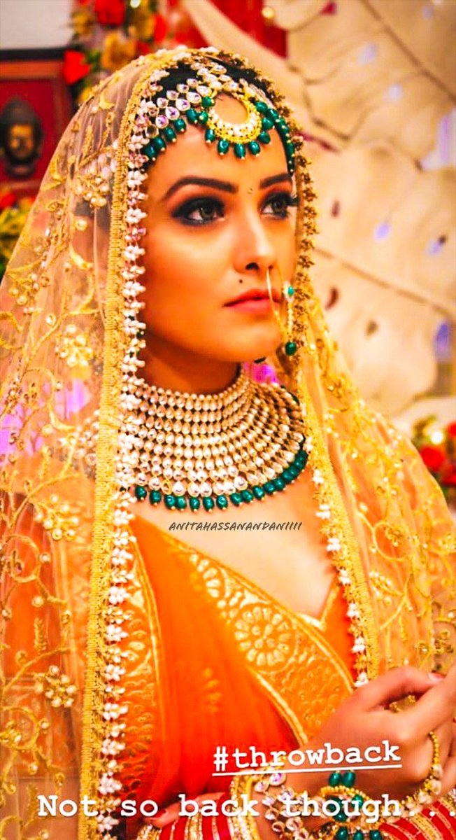Anita_H_Reddy's tweet photo. My royal queen 👑
#anitahassanandani #naagin3
@anitahasnandani https://t.co/n4bxaZKolz