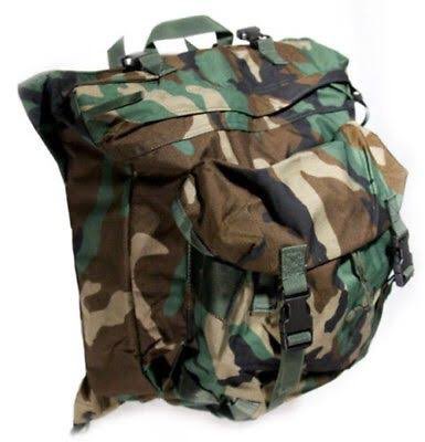 zitaku11 空挺背嚢・空挺雑納の元になった米軍のCFP-90の場合、空挺雑