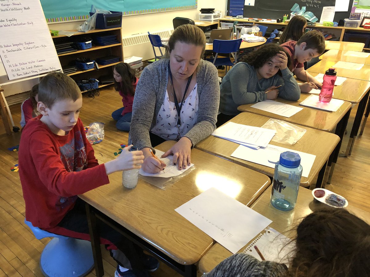 KingAlbertPS's tweet image. @KingAlbertPS we’ve aligned our resources to ensure students in our large Grade 5/6 class have every opportunity to receive quality responsive instruction and feedback to close gaps in their Mathematical thinking. #tldsb #tldsbmath