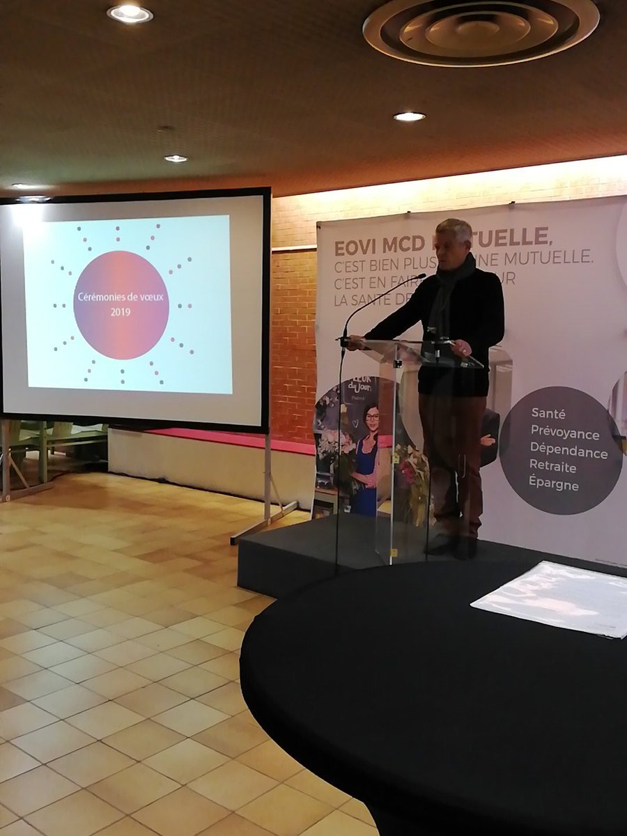 Bricker29053057's tweet photo. En direct de la cérémonie des voeux 2019
@EoviMcd @GroupeAesio #vivremieuxensemble #lancement2019 https://t.co/ec6F69PAMR