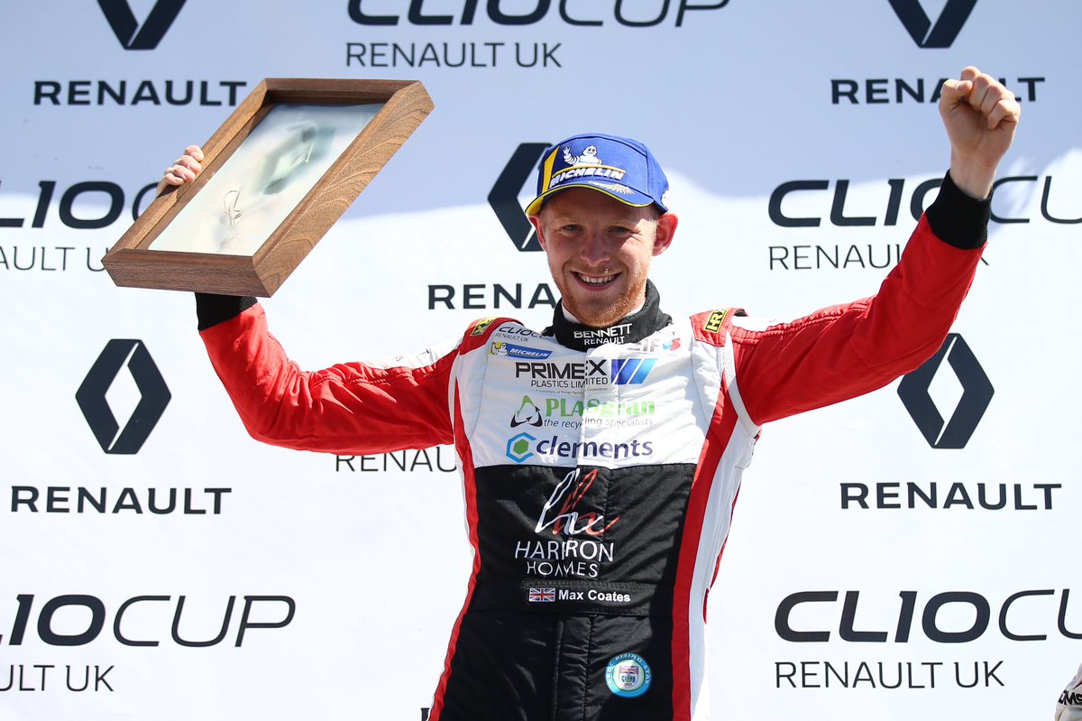 IAMRoadSmart's tweet photo. Wishing #GoodLuck for the 2019 season to recently qualified IAMRS advanced driver @MaxCoatesRacing, signing for @TeamHardRacing in the @UKClioCup @renault_uk #FridayFeeling #FormulaDriveSmart https://t.co/7aYfqFh5Wf