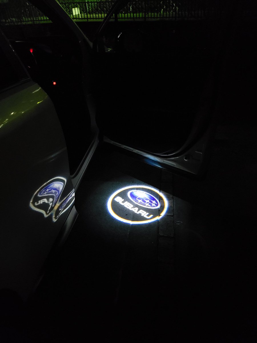 Ryo 左右frドアのカーテシランプをロゴタイプに変更 夜目立つなぁ スバル フォレスター カーテシランプ Ryo 左右frドアのカーテシランプをロゴタイプに変更 夜目立つなぁ スバル フォレスター カーテシランプ