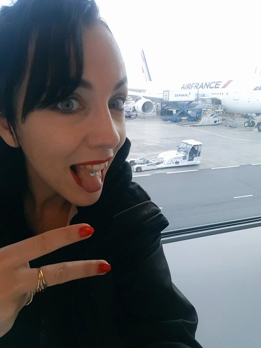 La suite du voyage pas compris ce n'est pas parti hier 🤔  Bisous mes ch&eacute;ris https://t.co/9abzQeehoM<a href="/tag/interview"class="tags"><span>#interview</span></a><a href="/tag/pornlife"class="tags"><span>#pornlife</span></a>