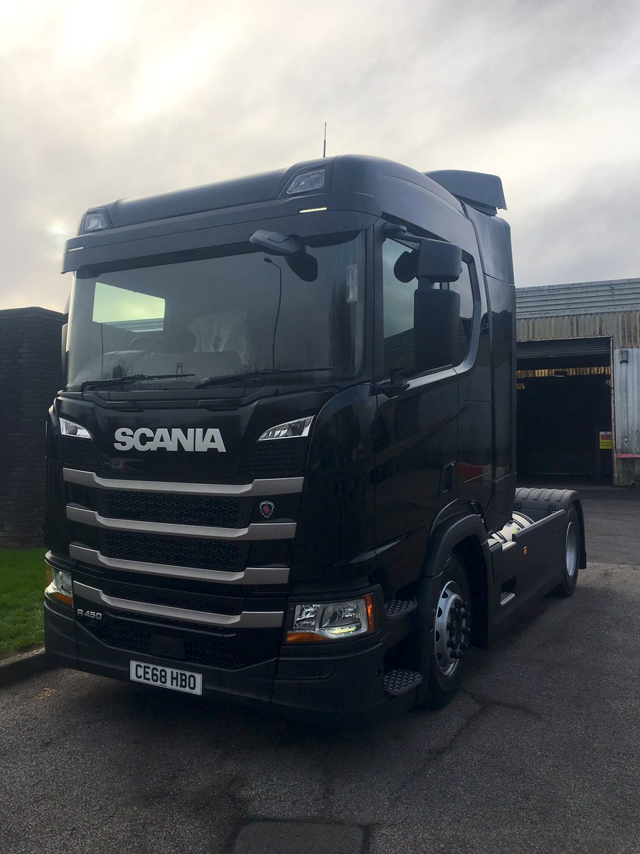 Many thanks to <a href="/KeltruckLtd/">Keltruck Scania</a> Cardiff for delivery of our new Scania tractor unit this morning. Will be put straight to work tonight so livery will have to wait a few days