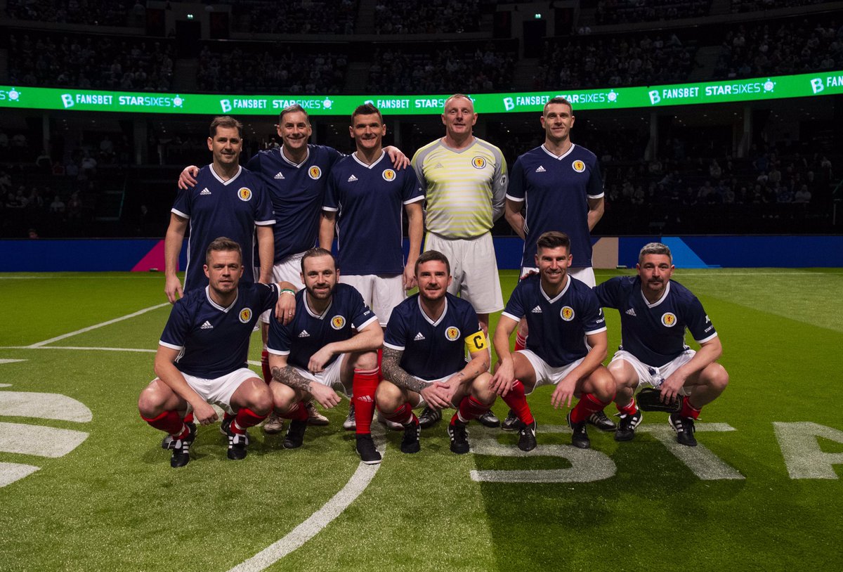Who was Scotlands’s player of the @fans_bet Star Sixes? 🤔🏴󠁧󠁢󠁳󠁣󠁴󠁿 #starsixes #scotland #glasgow #legends