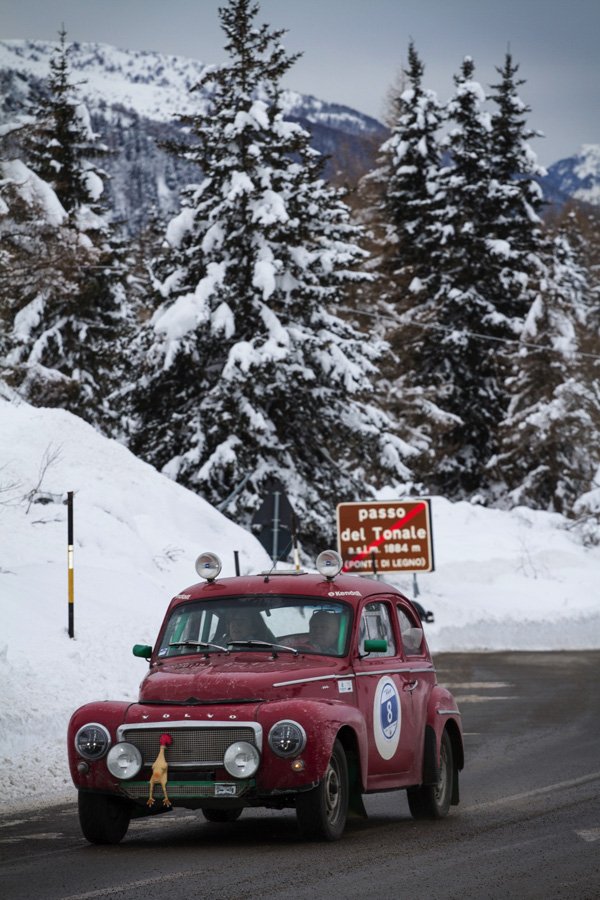 stmoritz_ch's tweet photo. 16th WinterRAID, the classic car rally for daring drivers! Check out for yourself how cool a winter rally really is, January 17. - 19. 2019. This year's route: St. Moritz - Trento - Monte Grappa - Dolomites - Bolzano - Val Martello - St. Moritz. https://t.co/FOcTXkd0z2 https://t.co/MbM9yuDV2u