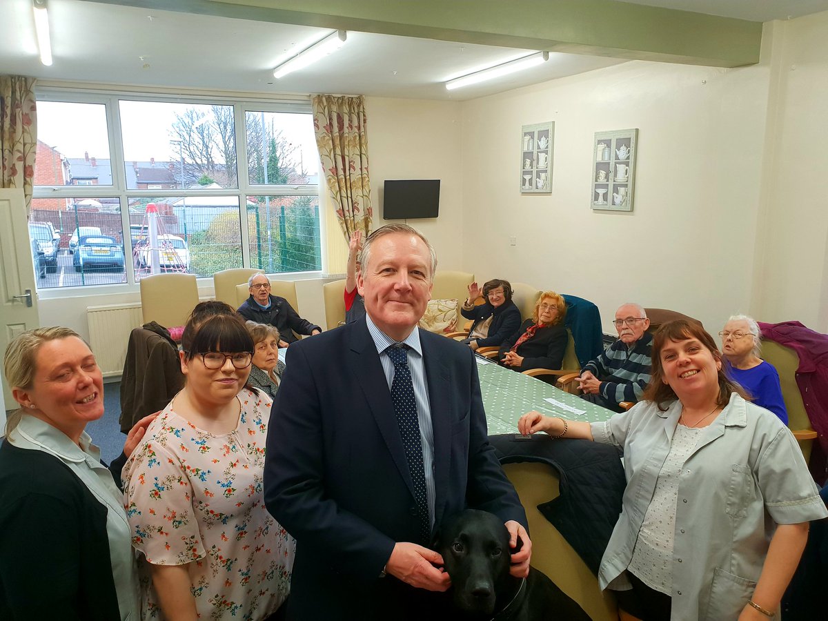 RtHonKevanJones's tweet photo. Great to visit Durham Alliance for Community Cares day centre at Pelton Community centre with Biff. https://t.co/XOF8kFKAW5