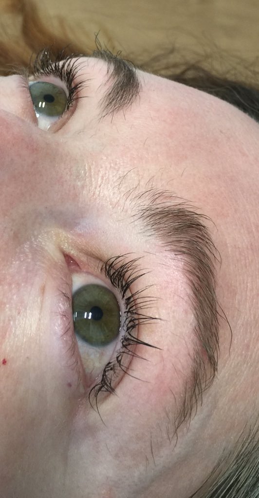 brows_wow's tweet photo. semi permanent lashes😍 based inside gardyne college!! #gardynecollege #lashes #lashextensions #semipermanent #salonsystems #beauty #dundee #dundeeandangus #enterpriseDandA https://t.co/C9FVfIUvMy