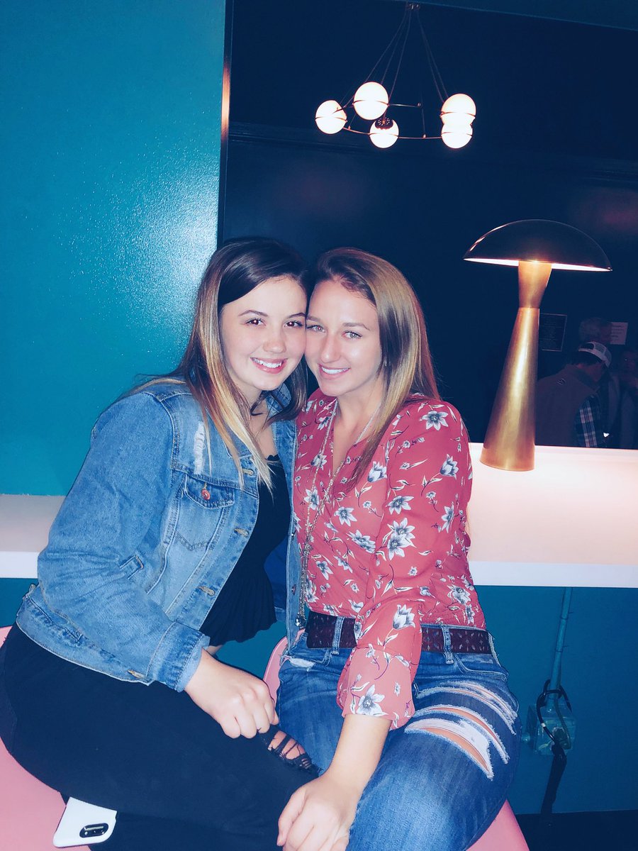 still reminiscing wednesday night 🤩🤠 <a href="/RileyGreenMusic/">Riley Green</a>