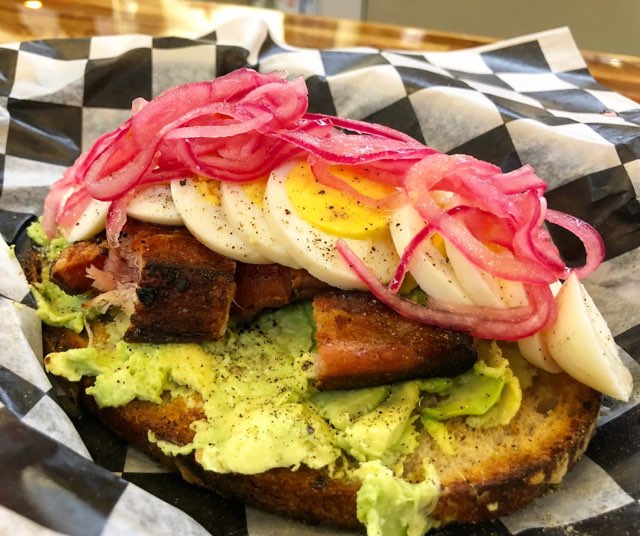 Forget Kansas City barbecue, eat INDY barbecue this weekend at <a href="/GomezBBQ/">GOMEZ BBQ</a>! Read how Mike Gomez is working to define what Indy barbecue is all about and GO COLTS: indycm.com/news/q-mike-go… #Colts #ColtsForged #LoveIndy