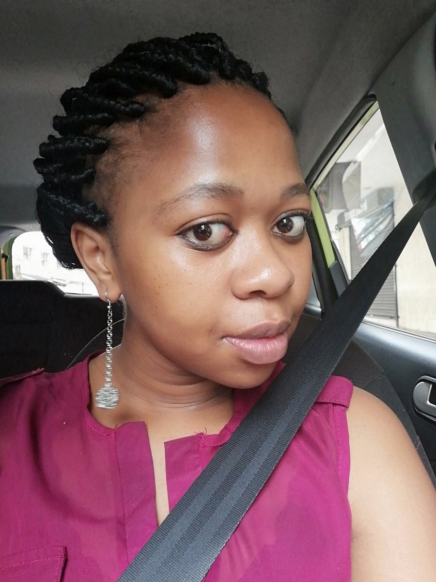 ZeeSteefy's tweet photo. @Lotto_Star #selfie #ijustwon #R100million #myfacelookslike #win #millions #showtime https://t.co/QpzURlYuW9
