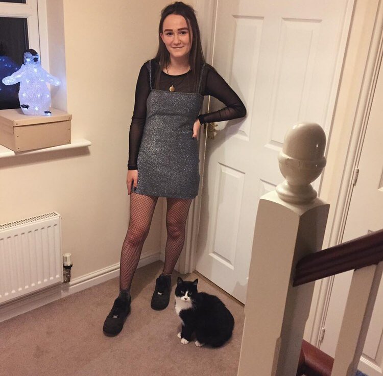 I know this is a long shot bc like two people on my twitter live in Ruddington but pls pls can Notts people share this!! Maisie’s been missing for 3 days now which is very out of character and I really really miss her:( she’s about 9 y/o and probably quite skittish if she’s lost,