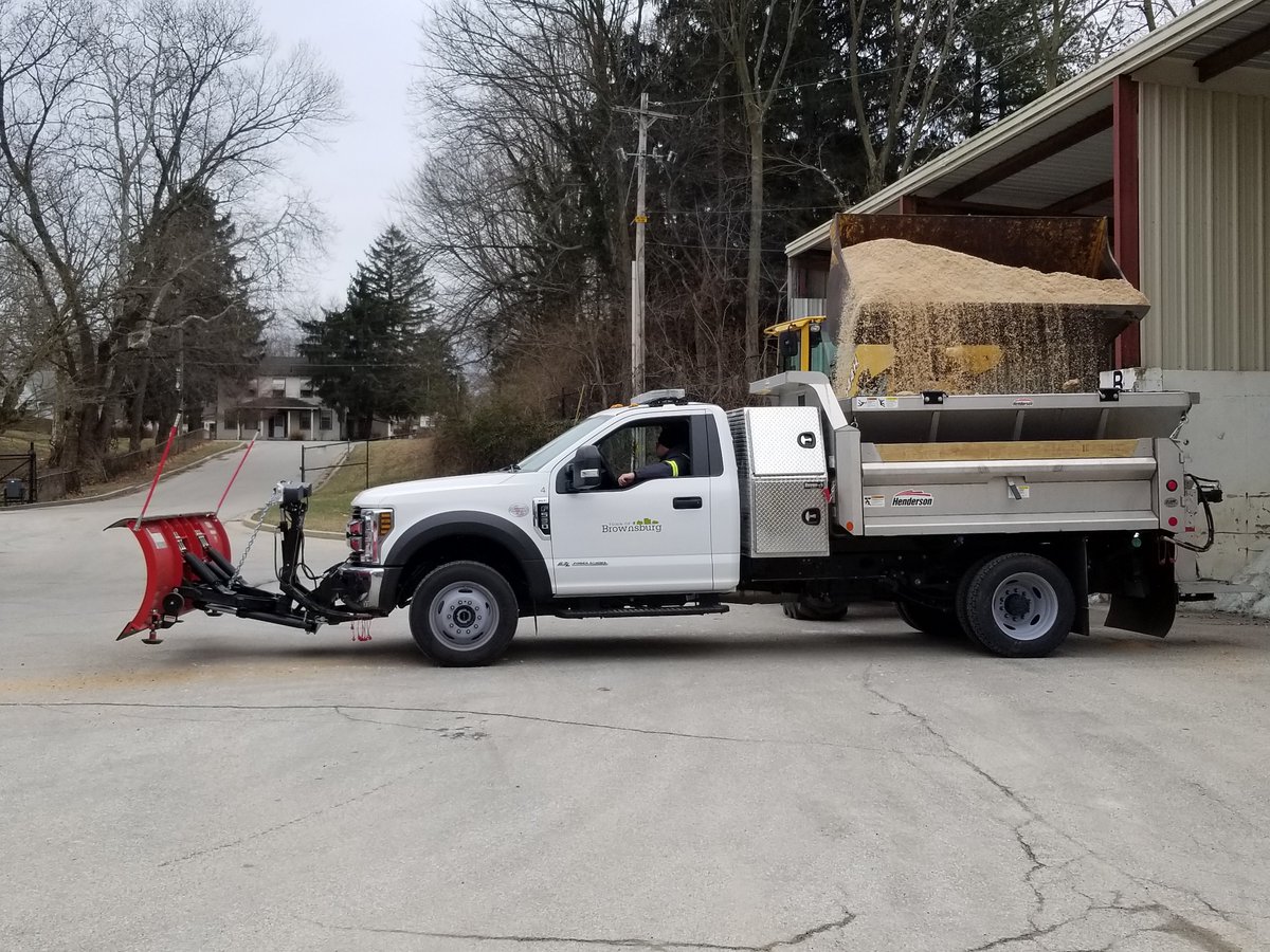 BrownsburgIN's tweet photo. With the snow storm forecast for this weekend, the street crew has loaded salt trucks and plows are ready to hit the roads. If you see a plow, make sure you give them plenty of extra room to do their job. https://t.co/5347UV35kx