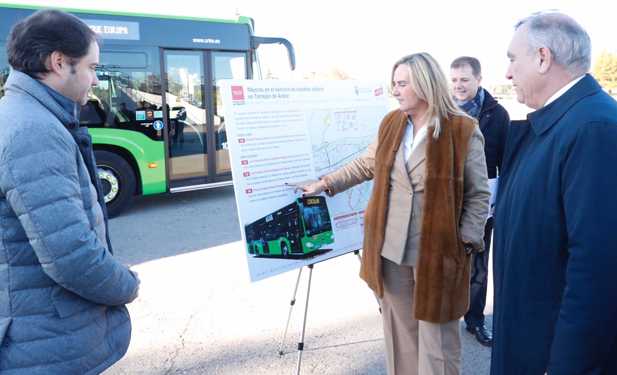 Vuelve a escuchar HORA 14 HENARES. play.cadenaser.com/audio/15472152…