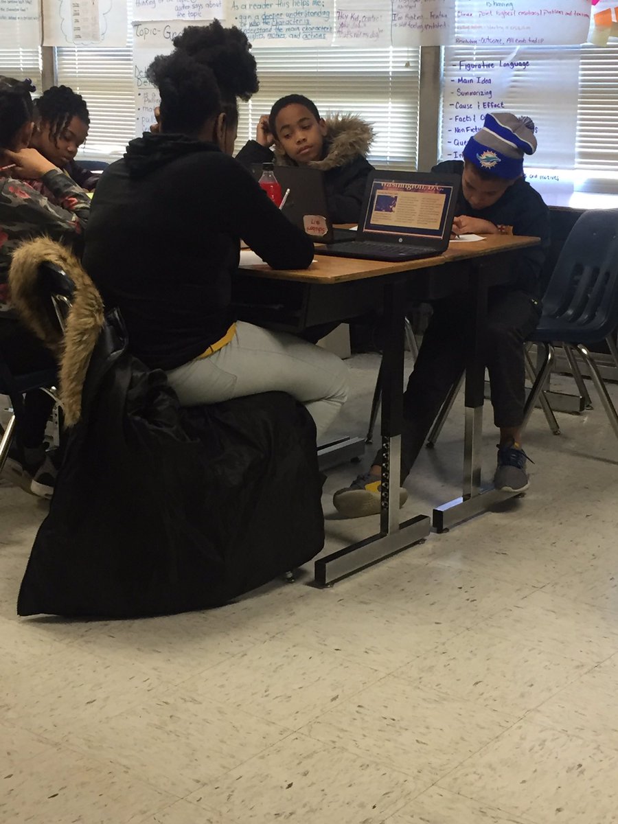 AcunaAngelina's tweet photo. Future authors of America researching and writing personal narratives about a trip to Washington D.C. @bfw_elem https://t.co/6ytrIFxHRo