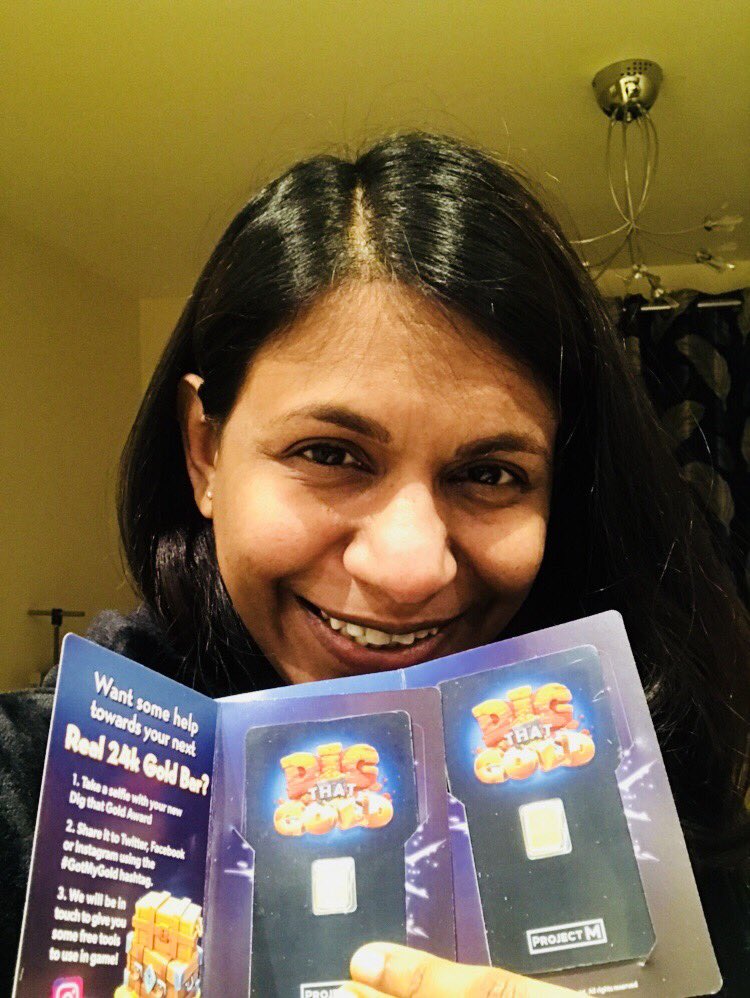 digthatgold's tweet image. Thanks @Tough_Samu for the awesome photos of you receiving your 2nd and 3rd Gold Bars! Keep a watch out for her at the top of the leaderboards! #GotMyGold #BonusTools #Friyay