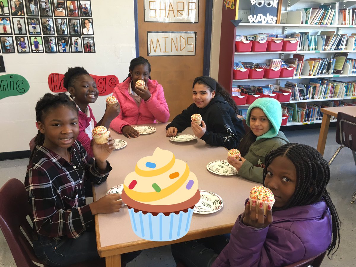 This group of 5th graders made it a SwEeT StArT to the NeW YeAr  !  Great job for keeping the MATH going over the winter break 💜🐝. #TakeFlight <a href="/BTW_HCPS/">B.T. Washington</a>