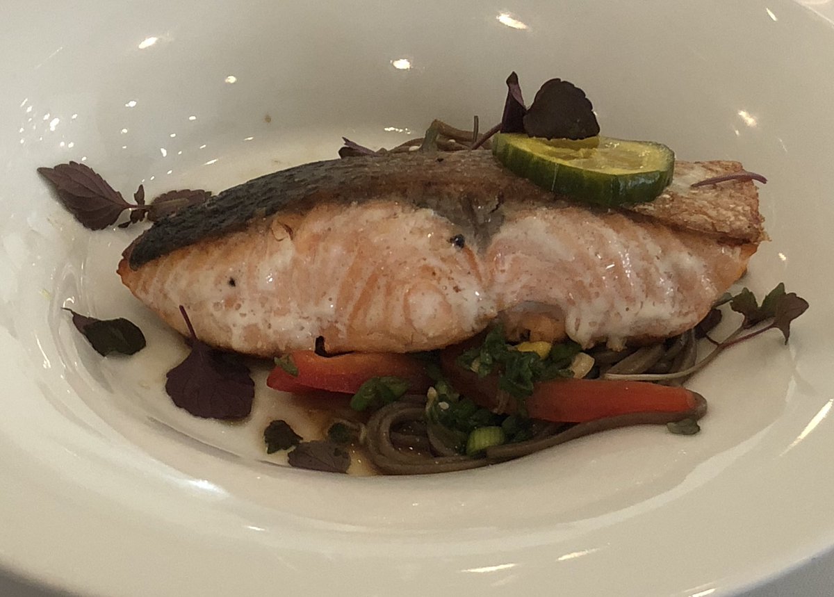 tobysaltzman's tweet photo. Dining in #Toronto #Yorkville #Bloor hood just got tastier and super stylish at revamped Sassafraz. Chef Geoff Webb’s new menu features sumptuous array of seasonal specialties. 
#sassafraz #dine #bar #cafe #dessert #winterlicious @TheSassafraz https://t.co/HM8CPd5WlZ