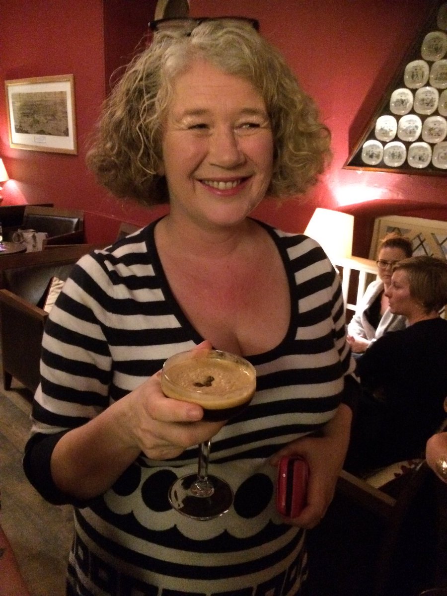 AlmuthGraphics's tweet image. Fabulous night! So happy to see one of my favourite people go through as semi-finalist at the Venus @womenawards. Rooting for you, @Kpilkington2 from @CornerstoneVis! Such an amazing woman with a heart full of integrity, love and courage—you deserve recognition!!!