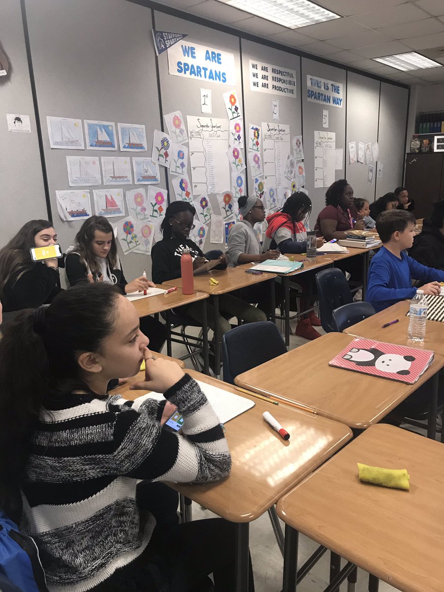 smsmoore104's tweet photo. @WeAreSMSpartans Fabulous Friday! Multiplying and Dividing Fractions!  Be safe this weekend everyone! https://t.co/qyvSFm3PFW