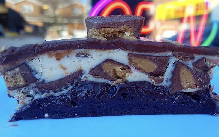 ConcessionBIA's tweet image. What New Years resolution!!??  It’s Friday- let’s get the weekend started right!  @CrumbunsCafe sweet and savoury treats hit the spot!  #scratchbaking #bakery #sweetgoodness 788 Concession #supportlocal #spendithere #concessionbia #hamontfood #hamont