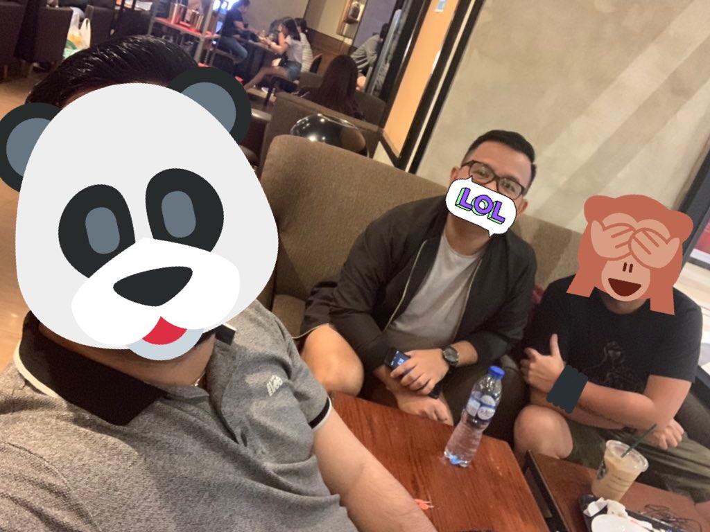 AlterWallflower's tweet photo. BJ’s Advance Birthday Celeb! Had a great time with my lalabs @Brandon240691 @matabanglawin Kahit buong gabi nyo kong binubully ramdam ko pa din ang love! Wag kayong magsawang i-date ako ah. Sayang yung libreng dinner eh! Lol! Joke lang! Love you both! #AlterFriends #LegitFriends https://t.co/B1He7oxxwV