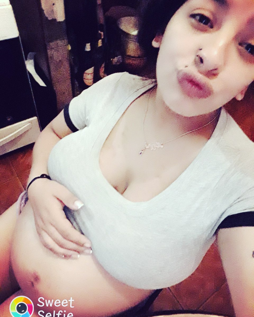 MaiiTevez1's tweet photo. # Vieernes 💕 https://t.co/tdkV2Ghx1E