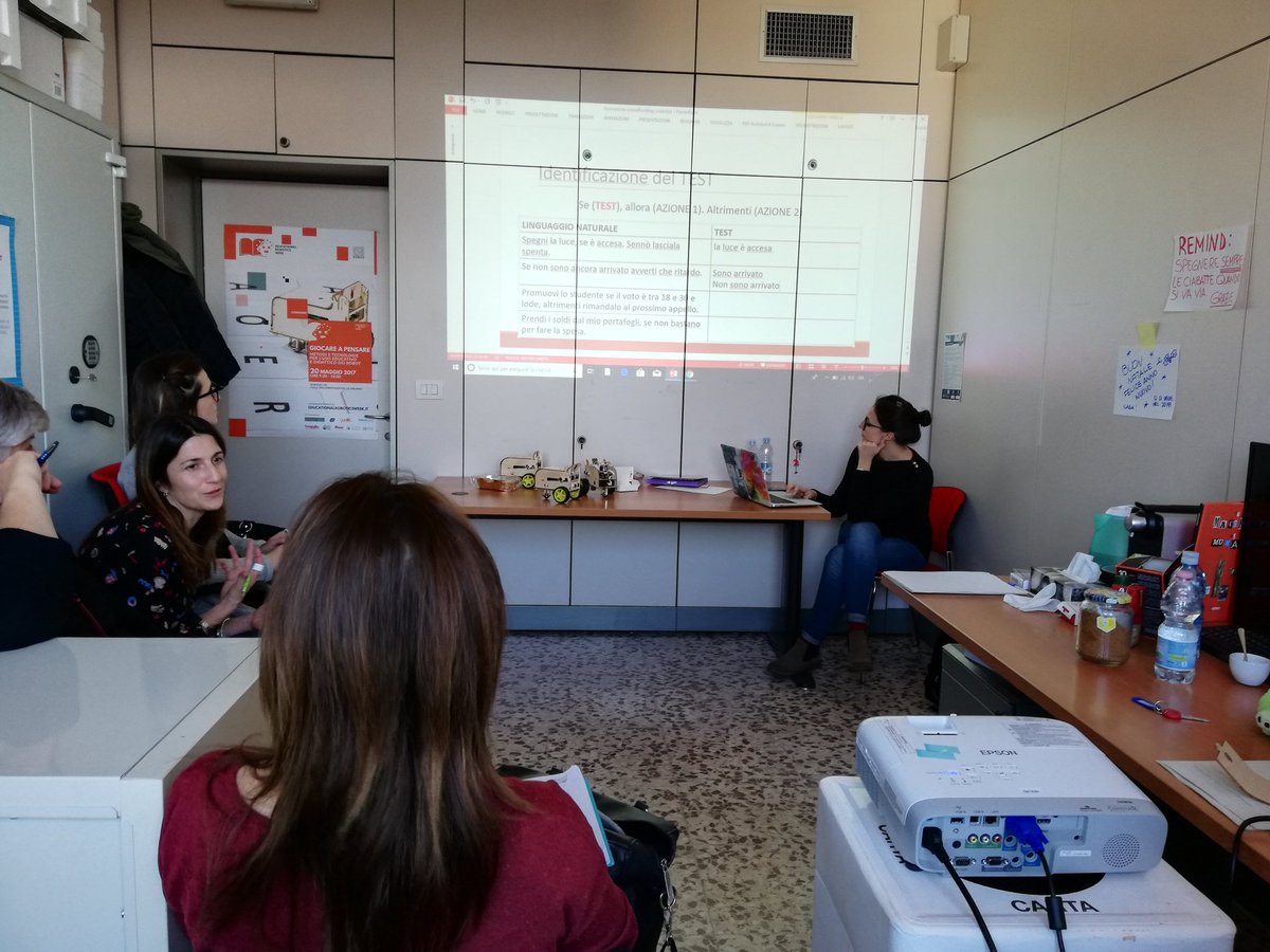 coderbotorg's tweet image. Grazie a @sorgenia per aver donato due giornate di #coding sul #CoderBot da usare nelle classi delle scuole di Aprilia e Arluno. Il #crowdfunding di CoderBot dà i suoi frutti.
