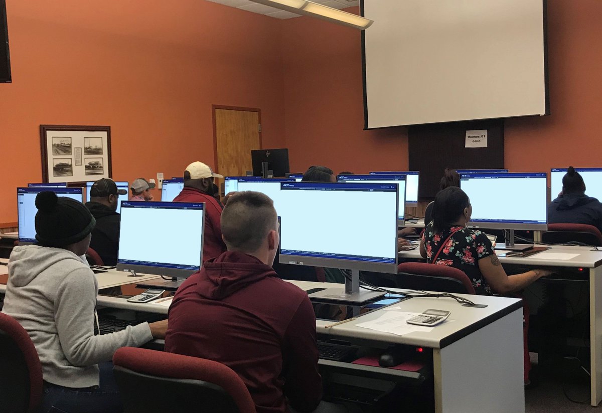 clccworkforce's tweet image. It's been a busy week for Workforce staff, and Friday has not been any different with training and #ACTWorkKeys Assessments. Today, Silver Cross Health and Rehab from Brookhaven joined us for basic life support training. #workforce #training