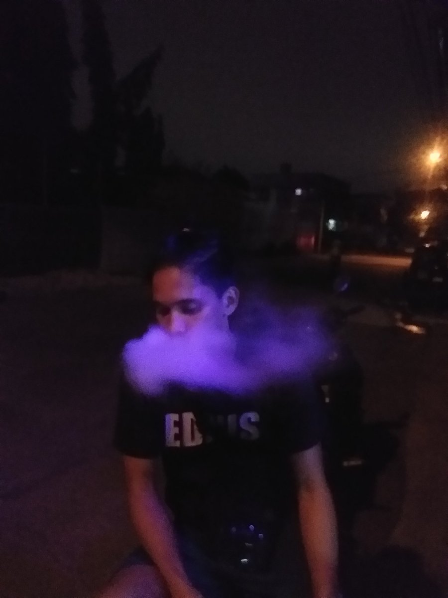 IsaiahBenitez2's tweet photo. Blue😍💨 https://t.co/UC7n5zgESe