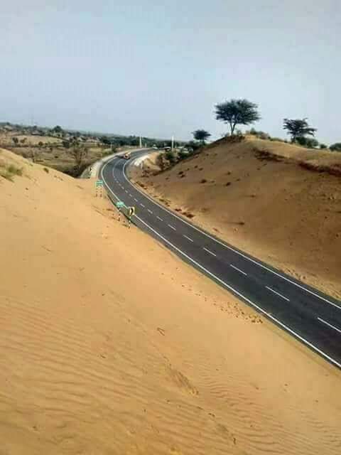 Suhail_G_'s tweet image. #SOmeClips #TharDevelopment #DevelopedSindh #PPP_Achievements

@BBhuttoZardari @FaryalTalpurPk @NisarKhuhro_SME  @MuradAliShahPPP @FatahBhutto 
@saleempppp @khalidbhuttoPPP @MohammedAminsh6 @Sonidada2 @Anth78604784