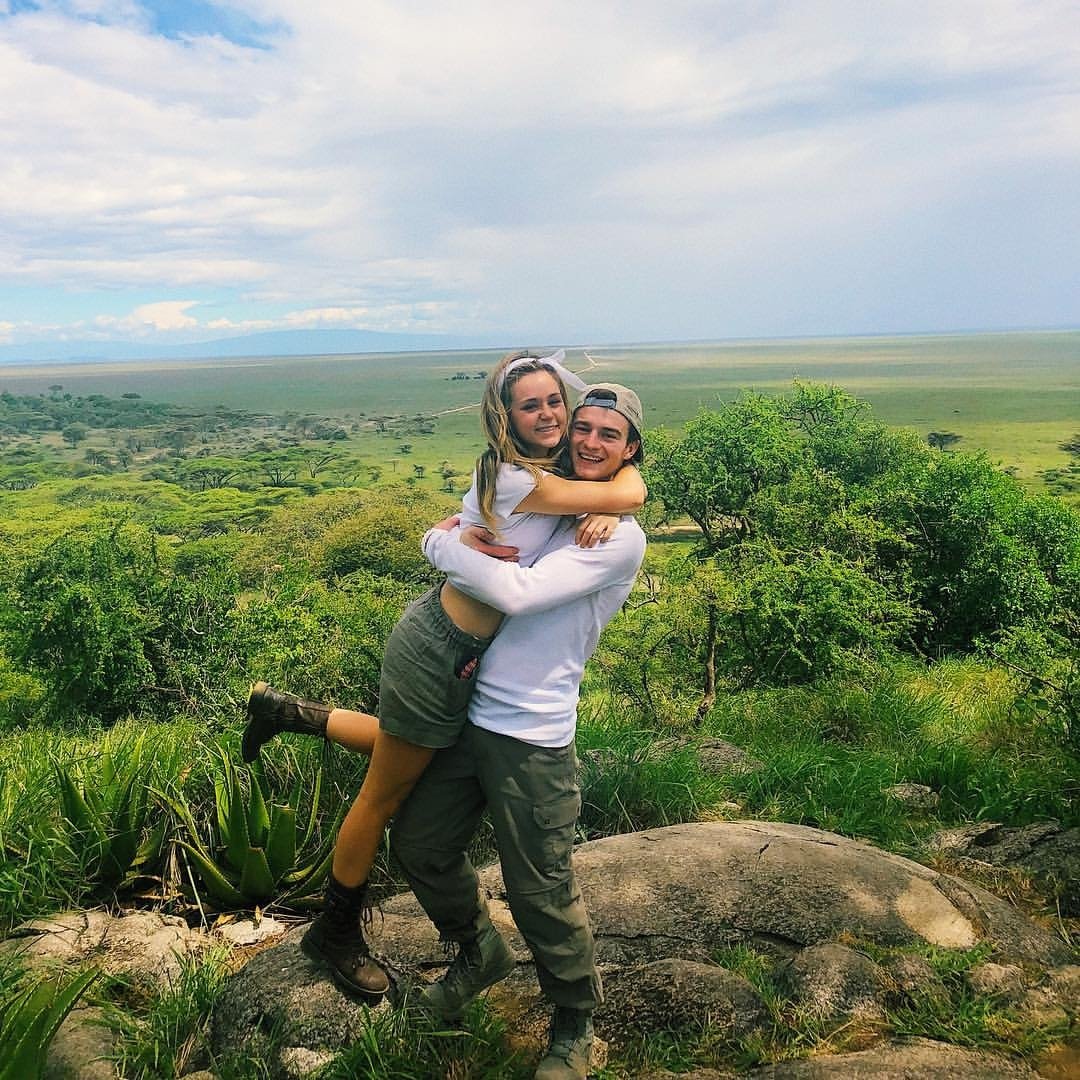 dyIansummerall's tweet photo. I love you girl (Africa) ❤️ https://t.co/z5EFzoINMP