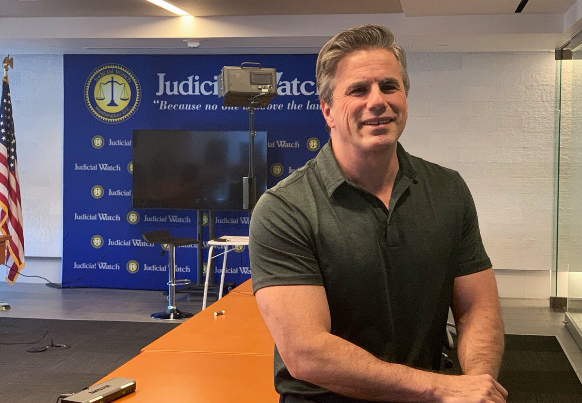JudicialWatch's tweet photo. Coming up LIVE on Twitter, Facebook, &amp; YouTube: Judicial Watch’s Weekly Update with JW President @TomFitton: New JW discovery plan into Benghazi scandal &amp; Clinton email scandal. Update on JW’s California election integrity win. Analysis on border crisis &amp; terror threat. And more! https://t.co/JUIhkhTseI