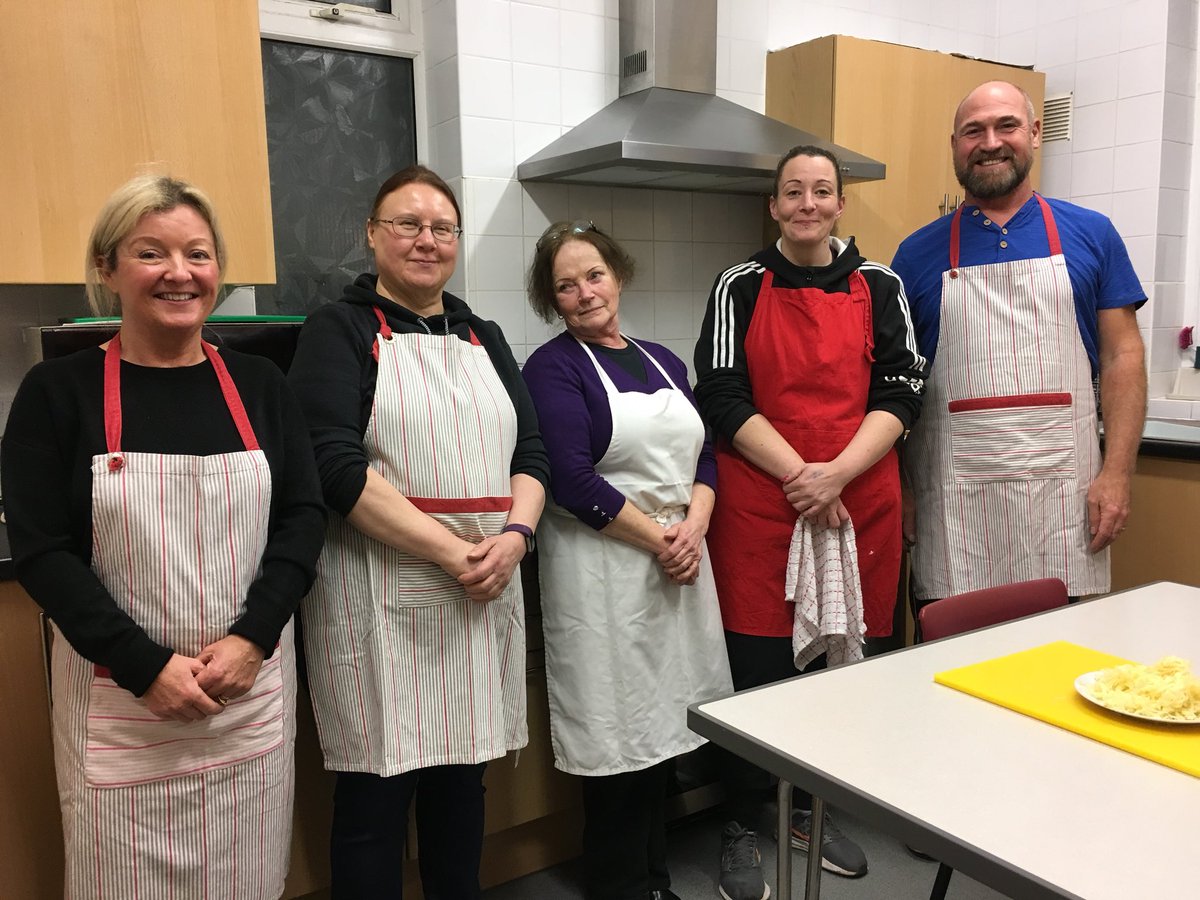 JimfromOldham's tweet photo. Here are some of the amazing volunteers! https://t.co/ZINZOzA6NZ
