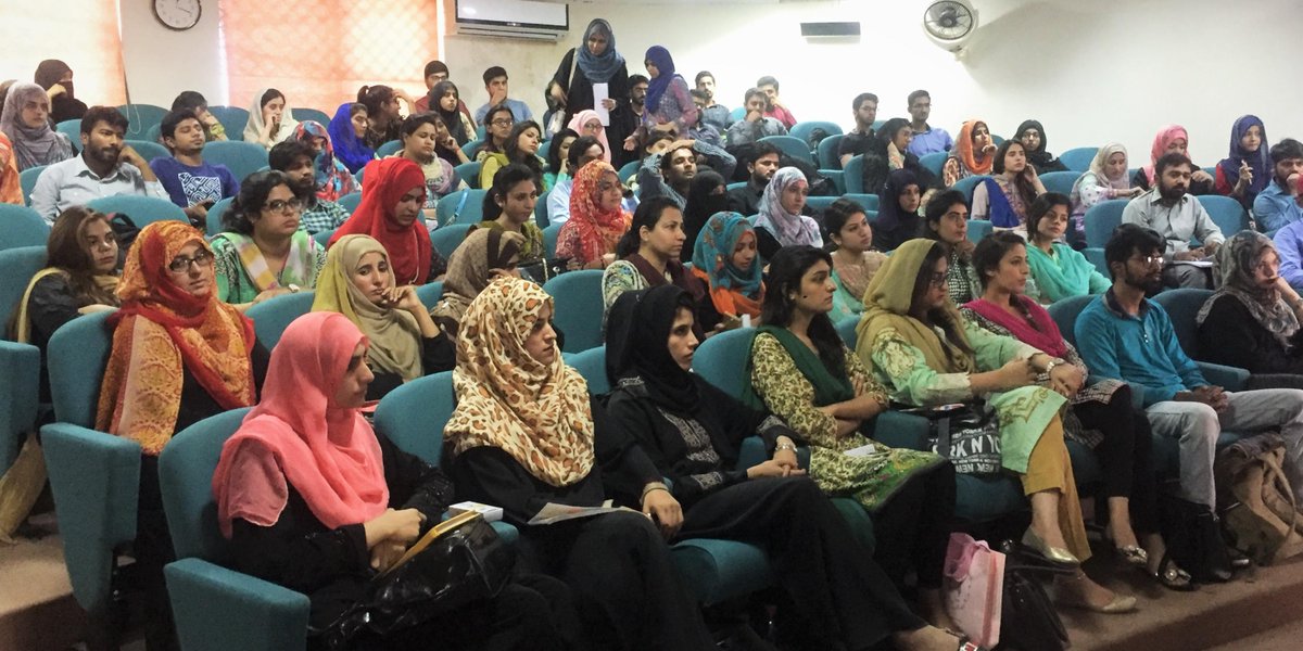 IFC_org's tweet photo. #PackagesLimited ramped up its #genderdiversity efforts by implementing equal opportunity recruitment practices. As a result, this manufacturing firm in #Pakistan gained important business benefits. Read this IFC @cerb_pbc case study: https://t.co/sDWd5hr45S #ECGBA18 https://t.co/jyqJ2uEDGG