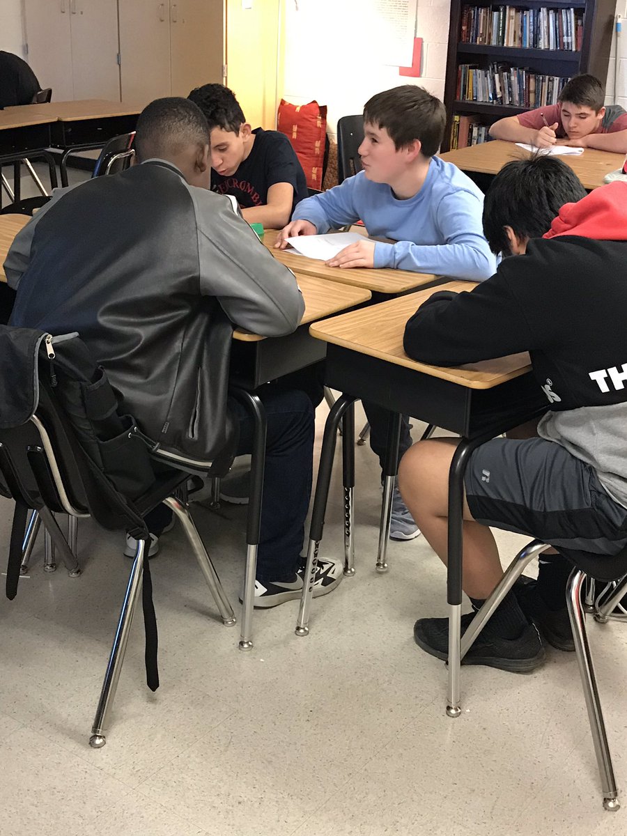 LLDrawdy70's tweet photo. Students in 8th grade working hard, inspired by the book club story of Malcom Mitchell, UGA great! #MalcolmMitchell #reading #achievegreatness https://t.co/sopjnozqfZ