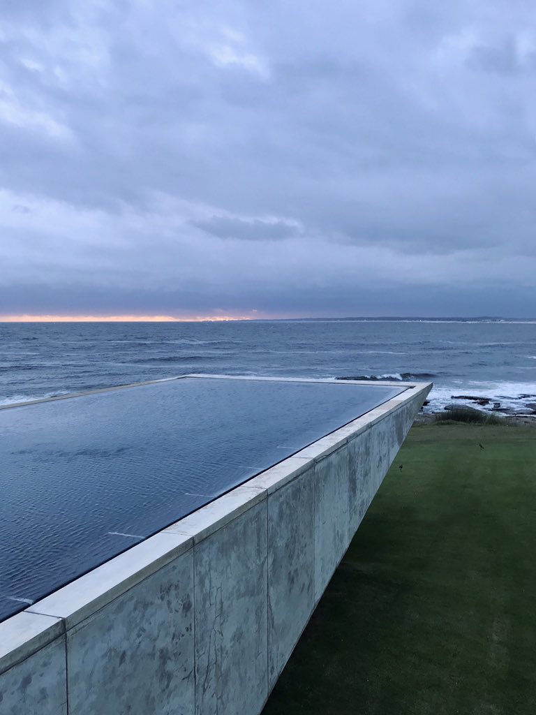 Un Sunset un tanto nublado desde #PlayaVik @VikRetreats #JoseIgnacio #PuntadelEste