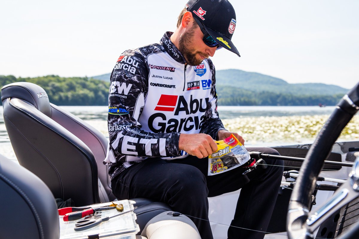 Don't miss Berkley® Pro @justinlucasbass competing in the #MajorLeagueFishing Summit Select Elimination Round tomorrow! Tune in Saturday, 1/12 at 2 p.m. EST on the @OUTDChannel. 
📸: @MajorLeagueFish