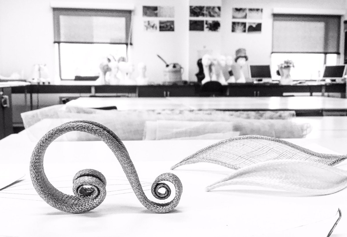 BridgetBailey3's tweet photo. This morning at Kensington and Chelsea College. Ready to roll! Masterclass in straw and sinamay skills. It’s always an inspiring place to teach...
#milliners #millinery #handrolling #sinamay #londonmillinery #masterclass @KC_College https://t.co/n4dDyOcqed