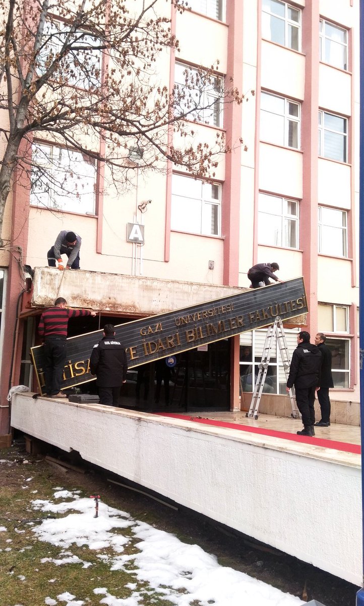 unibilgi's tweet photo. Ayrılık da sevdaya dahilmiş... https://t.co/HVqQqgxWJ2