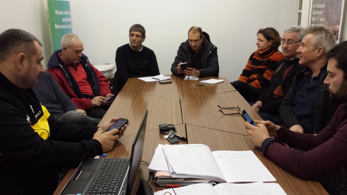 CL Royans. Préparation Rencontre Annuelle du CA.Initiation au digitale😉
#mutualisme#utile#equipe#
<a href="/ca_centrest/">Crédit Agricole Centre-est</a>