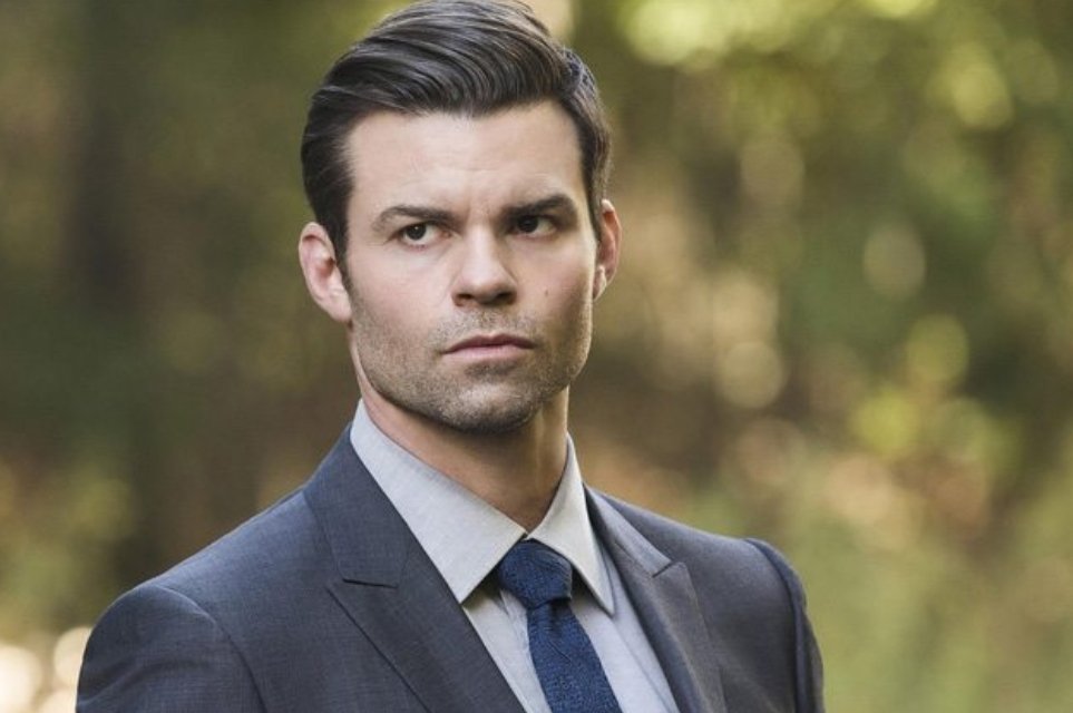 raga ma aiuto io ne sono completamente e follemente innamorata