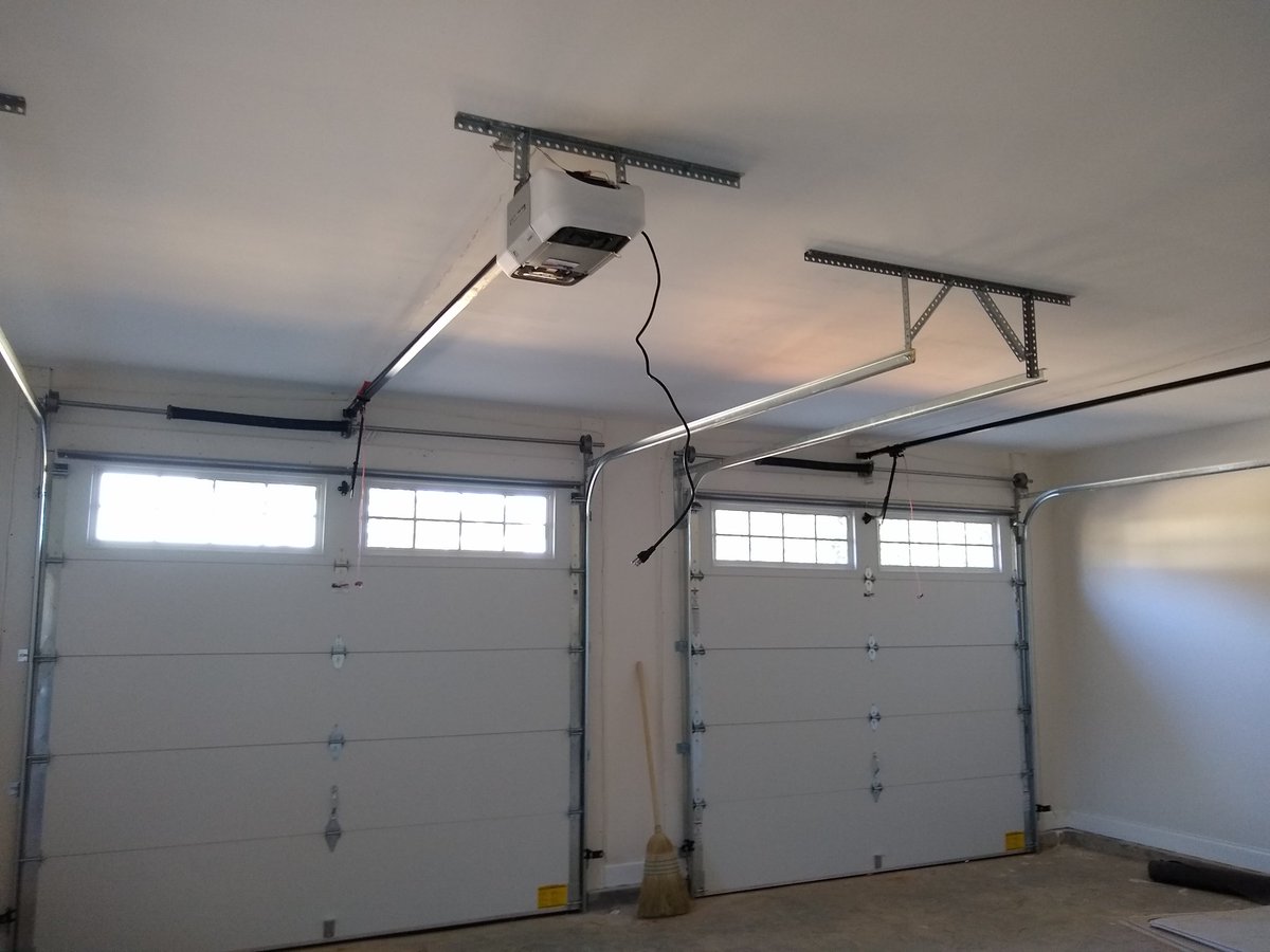 Garage Door Commander LLC Twitter
