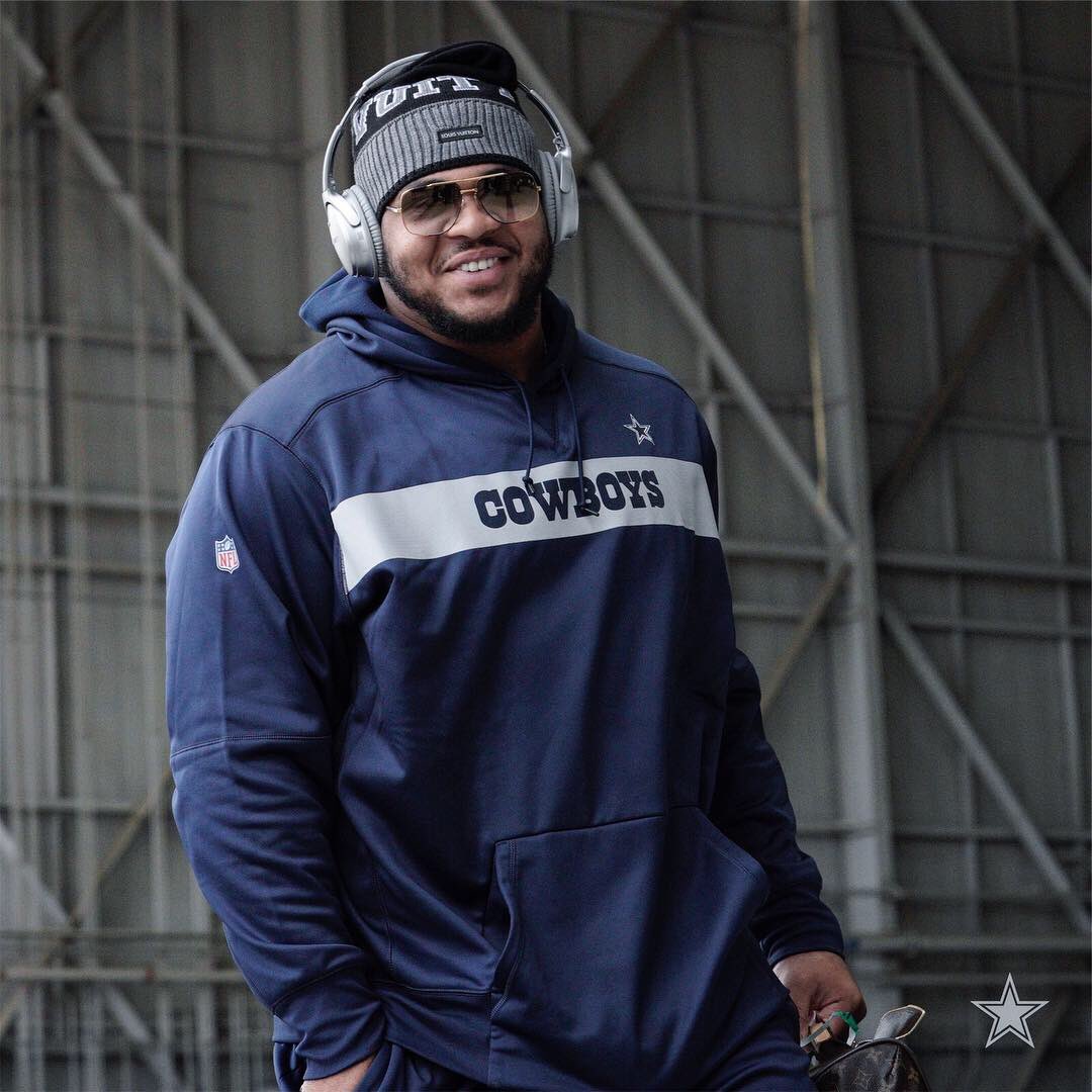 dallascowboys's tweet photo. LA Bound. ✈️ 

#DALvsLAR | #FinishThisFight https://t.co/gLfZDCMcjP