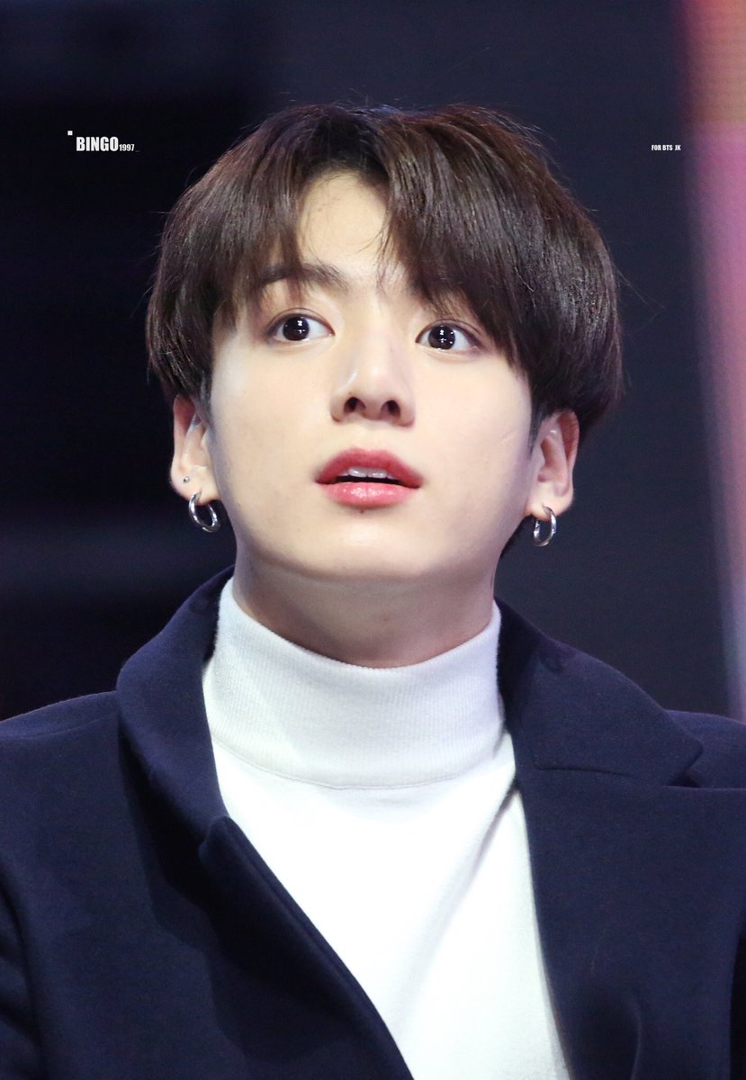 BTS_JKOOKIE__'s tweet photo. 💖🐰✨ https://t.co/ScGpVf1ofP